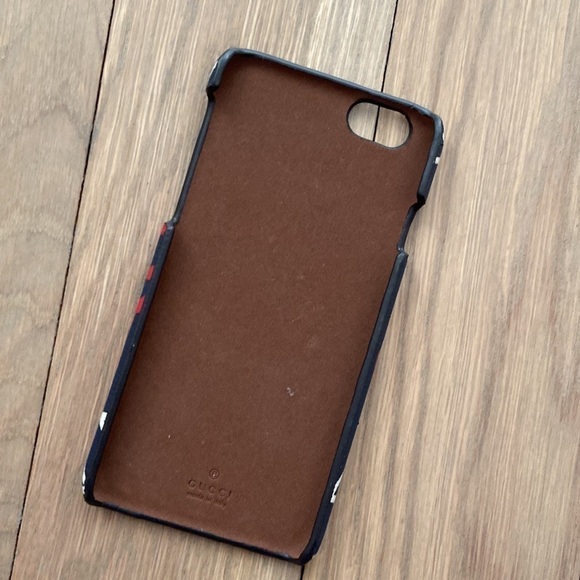Gucci Iphone 6 Case - Picture 2 of 3